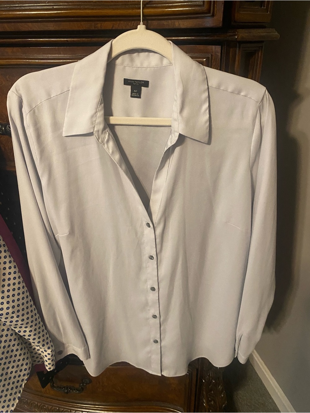 Ann Taylor Gray essential blouse
